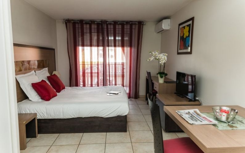 Le Village Vert de Rousset