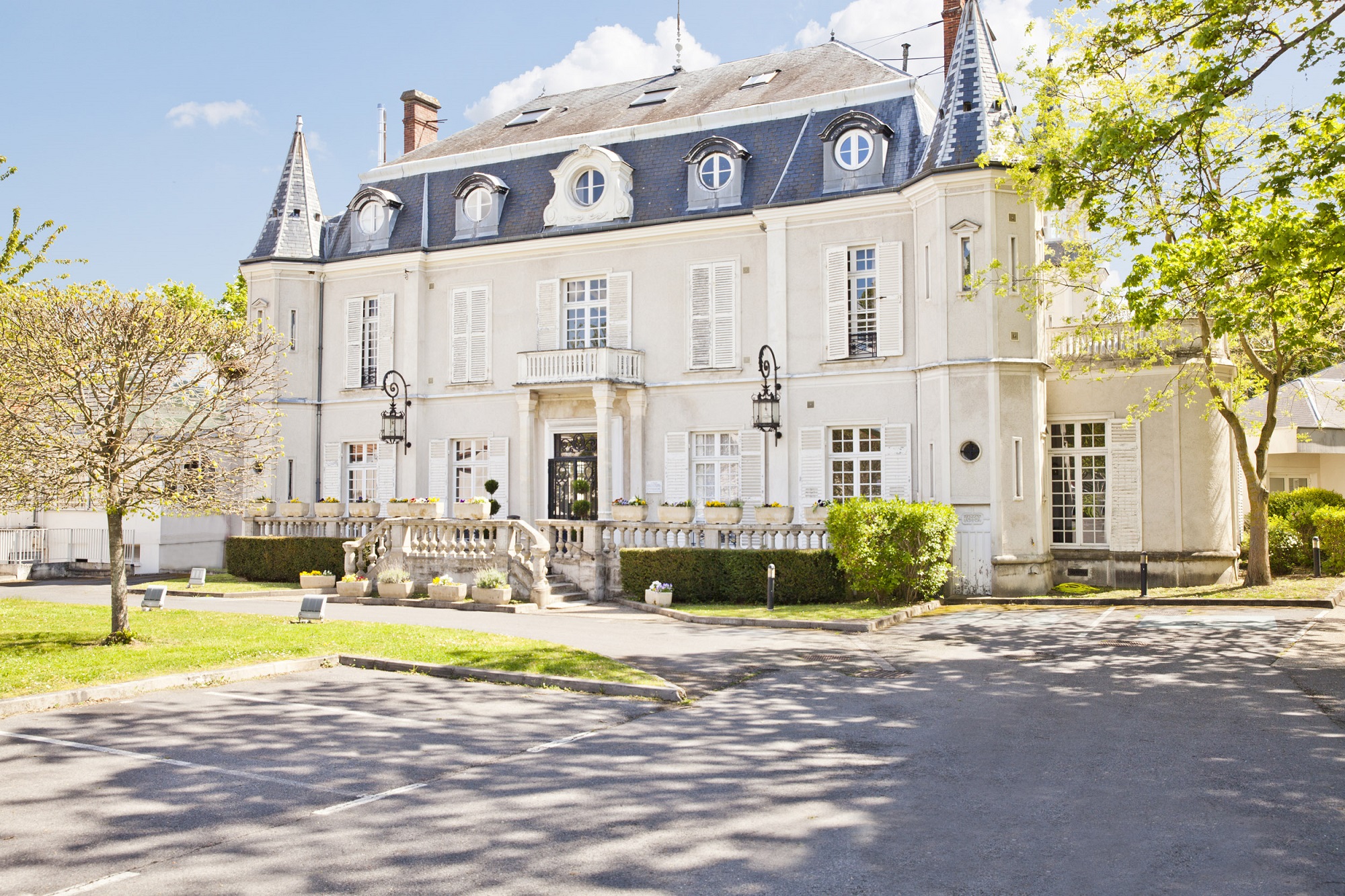 Le Château de Louche, Annet-sur-Marne