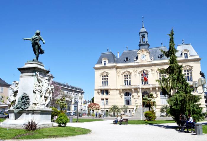 Tarbes
